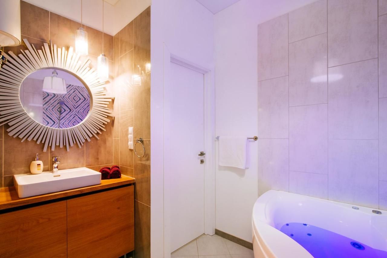 Апартаменты Apartament on Nezavisimosti 44, 46 Минск